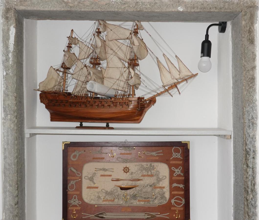 Casa Mille Baci Con Parcheggio Lägenhet Livorno Exteriör bild