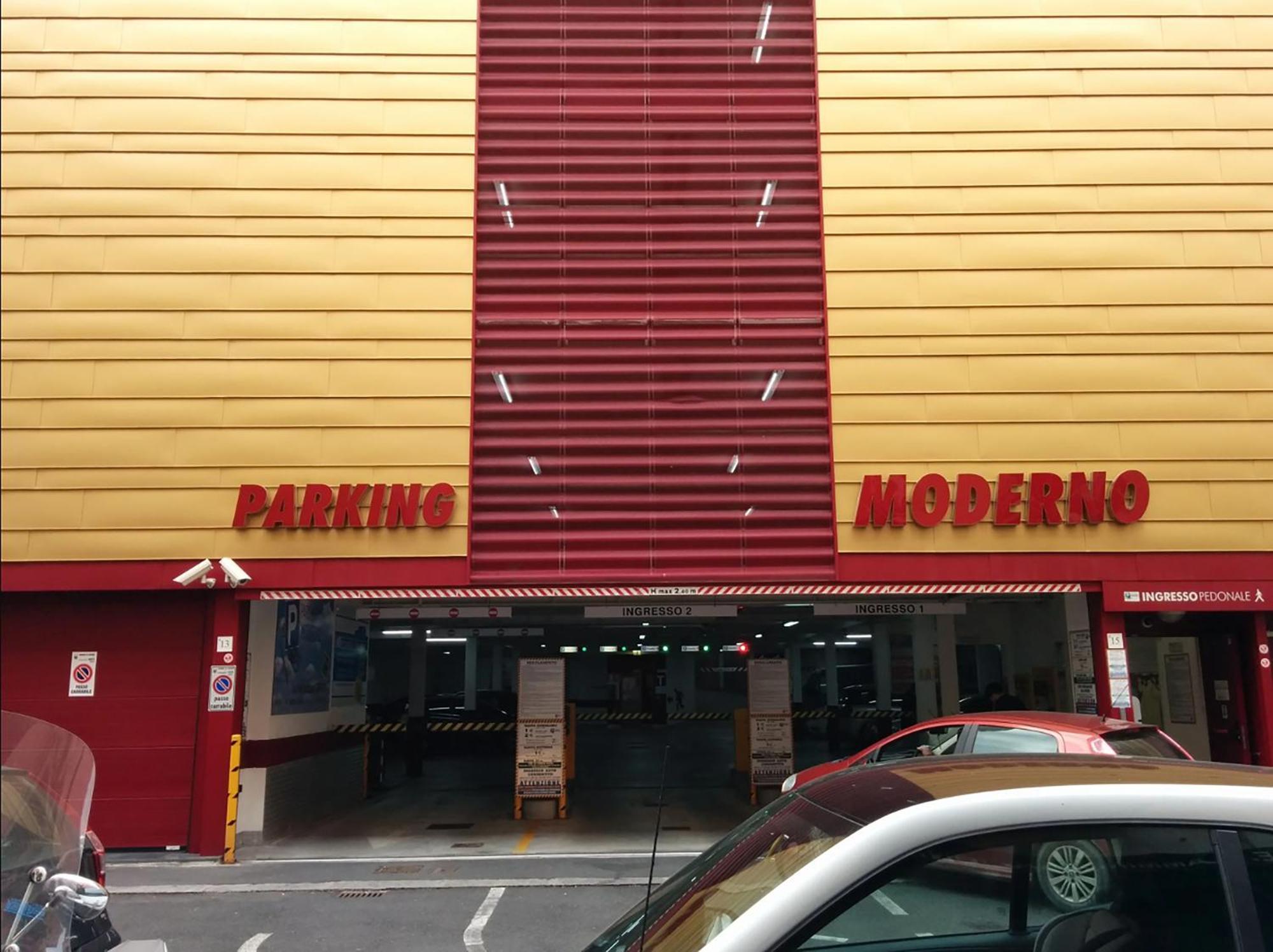 Casa Mille Baci Con Parcheggio Lägenhet Livorno Exteriör bild
